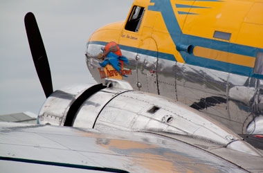 Douglas DC-3 / C-47 Dakota
