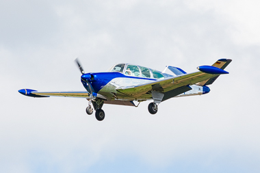 Beechcraft Model 33 Bonanza