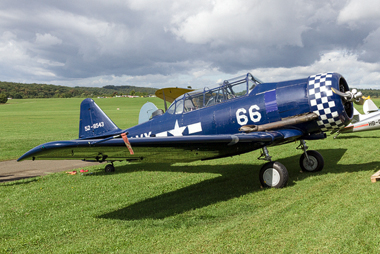 North American T-6/AT-6