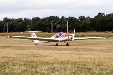 Grob G109
