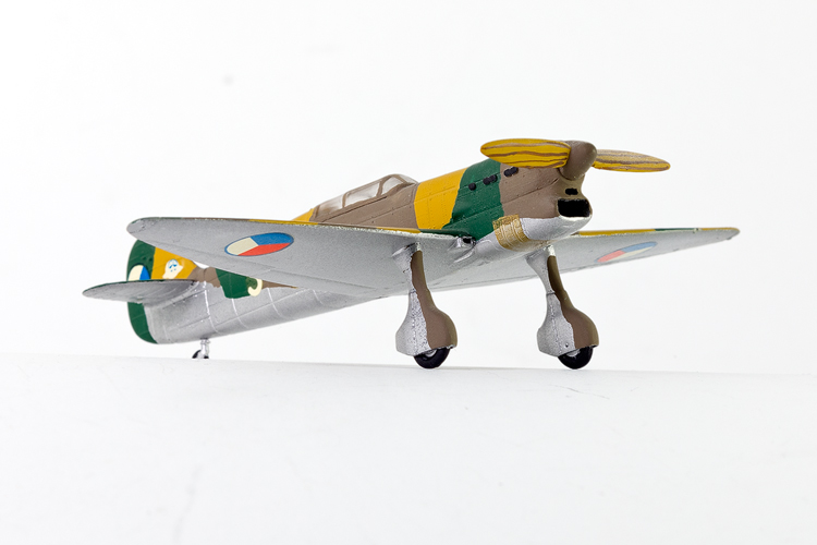 Avia B-35