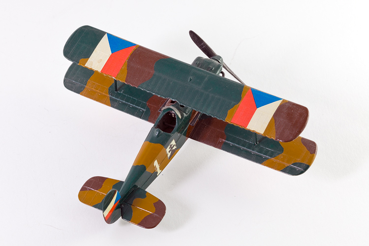 Avia BH-21