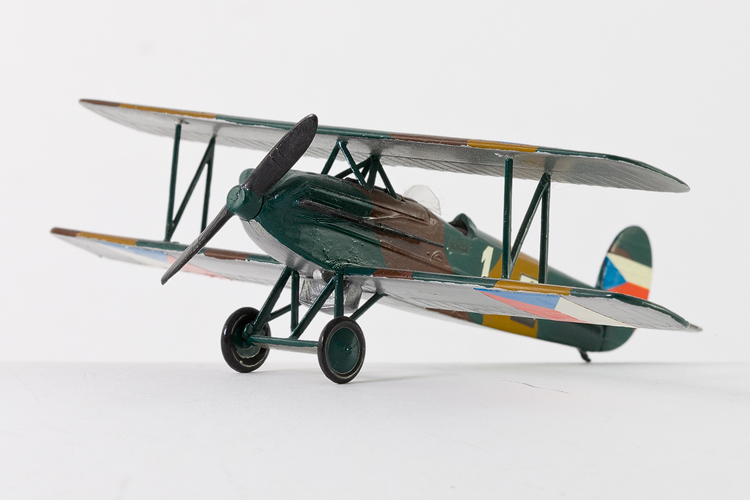 Avia BH-21