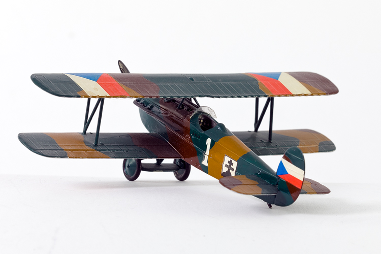 Avia BH-21