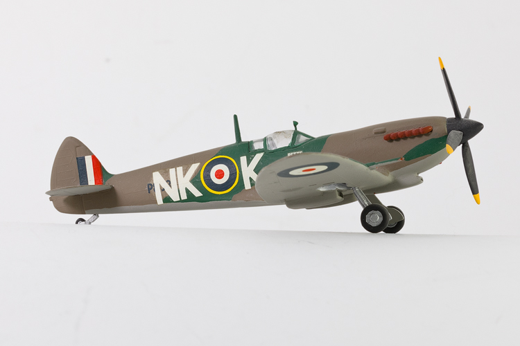 Supermarine Spitfire Mk. IX