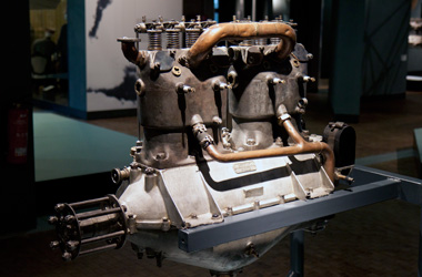 Daimler E 4 F / F 1244