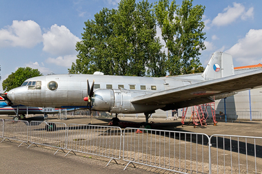 Luftfahrtmuseum Prag-Kbely - Avia Av-14 T (Iljuschin Il-14T)