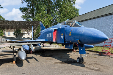 Luftfahrtmuseum Prag-Kbely - McDonnell Douglas F-4M Phantom FGR.2
