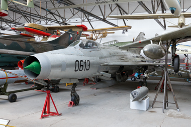Luftfahrtmuseum Prag-Kbely - Mikojan Gurewitsch MiG-21F-13 (S-106)
