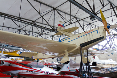 Luftfahrtmuseum Prag-Kbely - Zlin Z-226A Akrobat