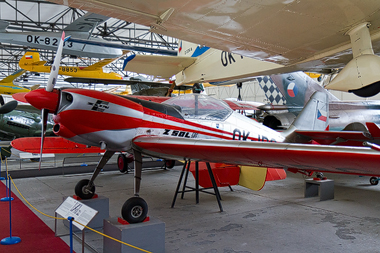 Luftfahrtmuseum Prag-Kbely - Zlin Z-50LS