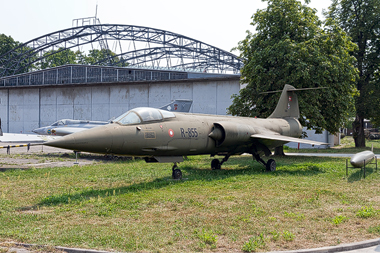Luftfahrtmuseum Krakau - Lockheed F-104S ASA-M Starfighter