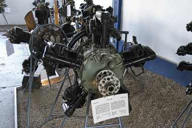 Luftfahrtmuseum Krakau - Schwezow M-11FR