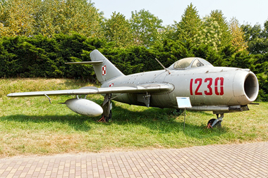 Luftfahrtmuseum Krakau - WSK Lim-2