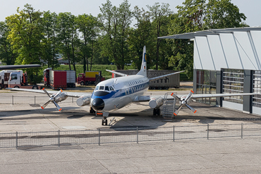 Vickers Viscount 814